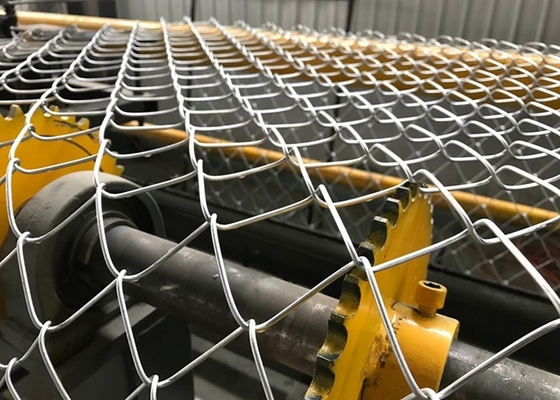 Rete metallica d'argento del collegamento a catena di 2.0mm 1.8m recinzione del collegamento a catena da 6 piedi